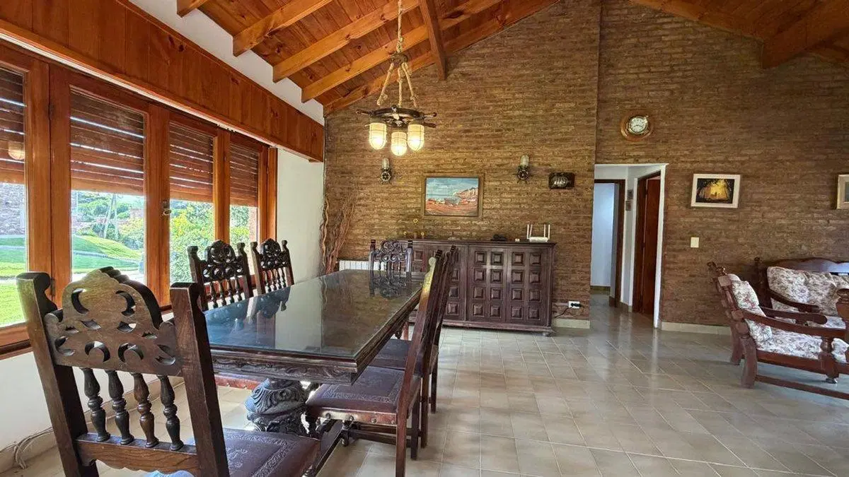 CHALET VENTA PINAMAR A METROS DE LA PLAYA 4