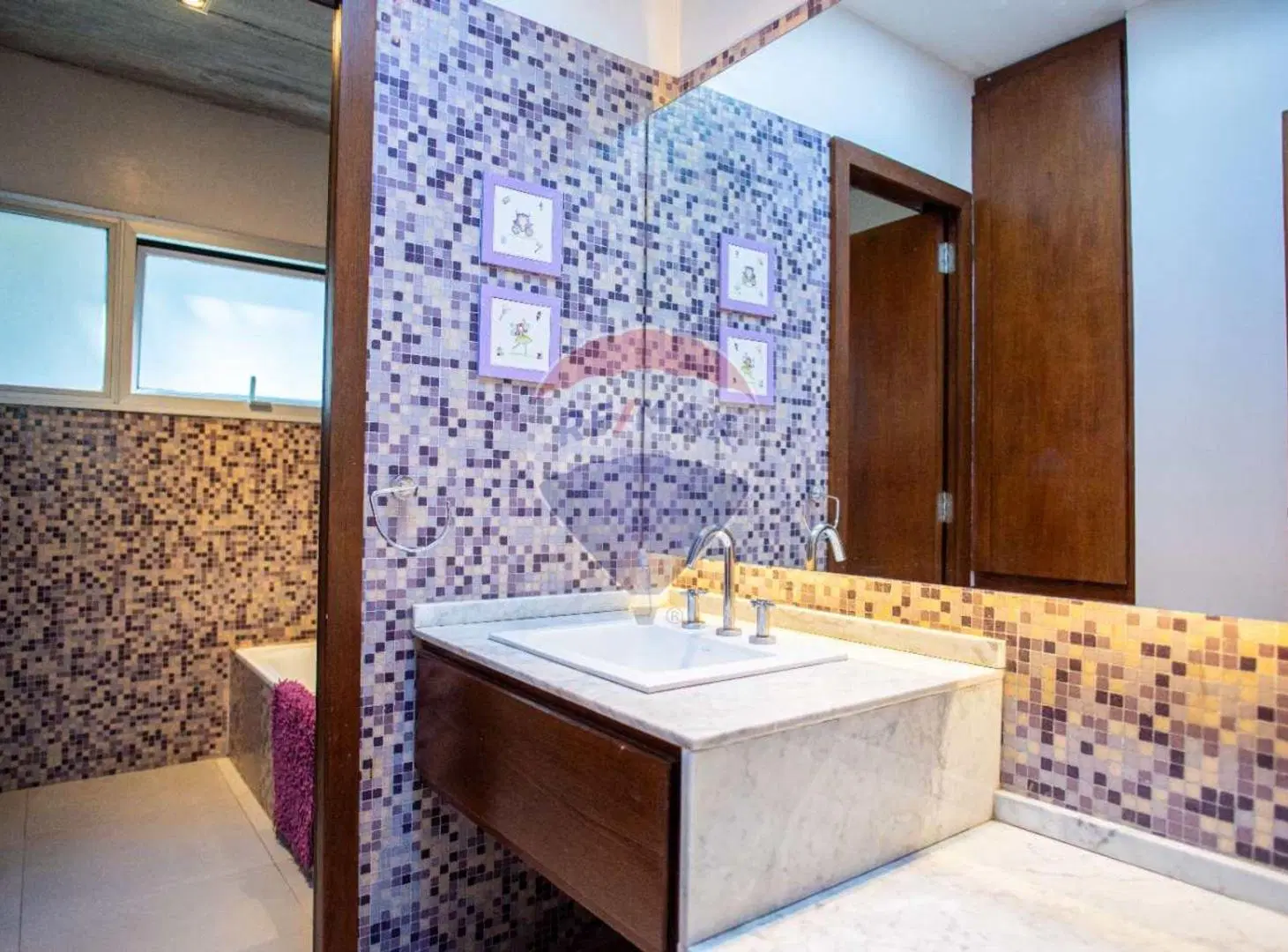 Vendo Casa en Pinamar 4 ambientes con pileta 5