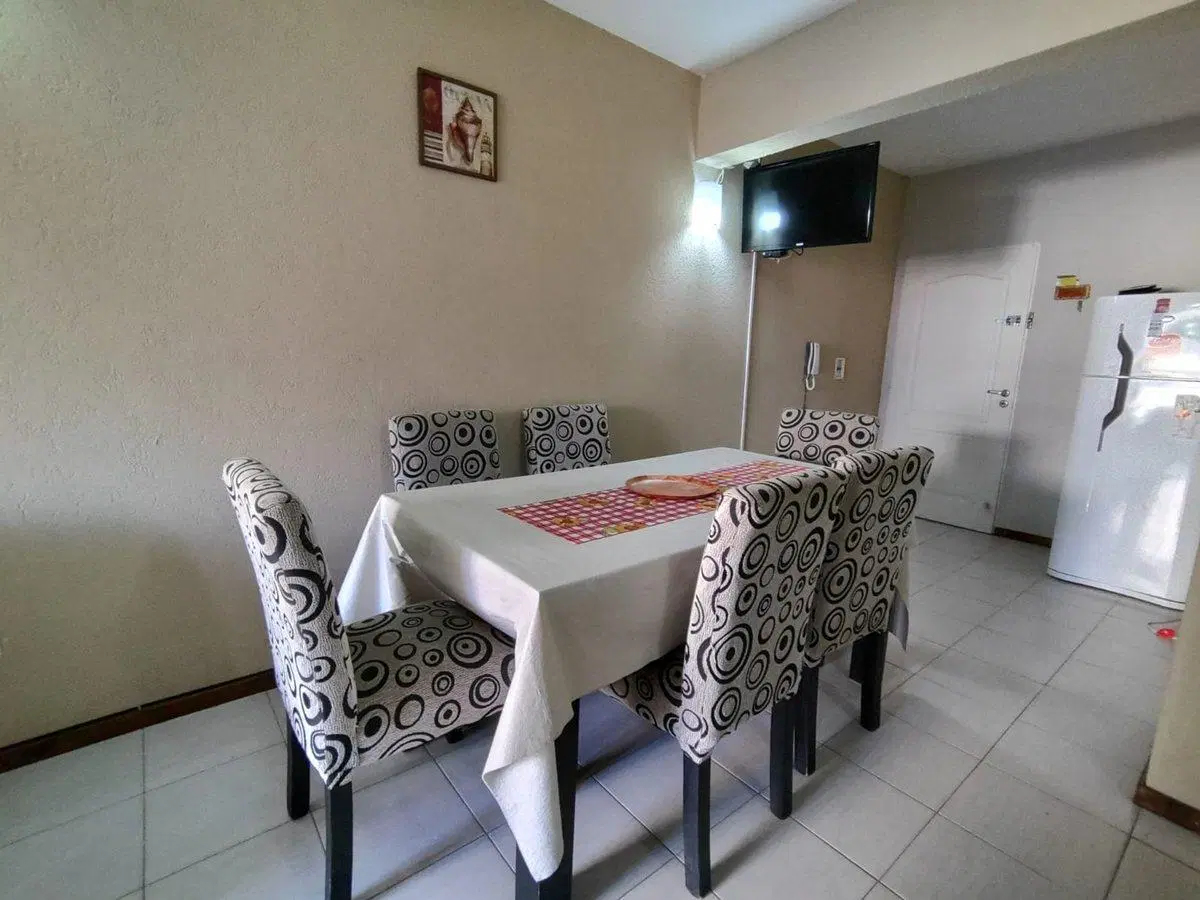 VENTA DEPARTAMENTO MONOAMBIENTE, COCHERA Y BALCON 5