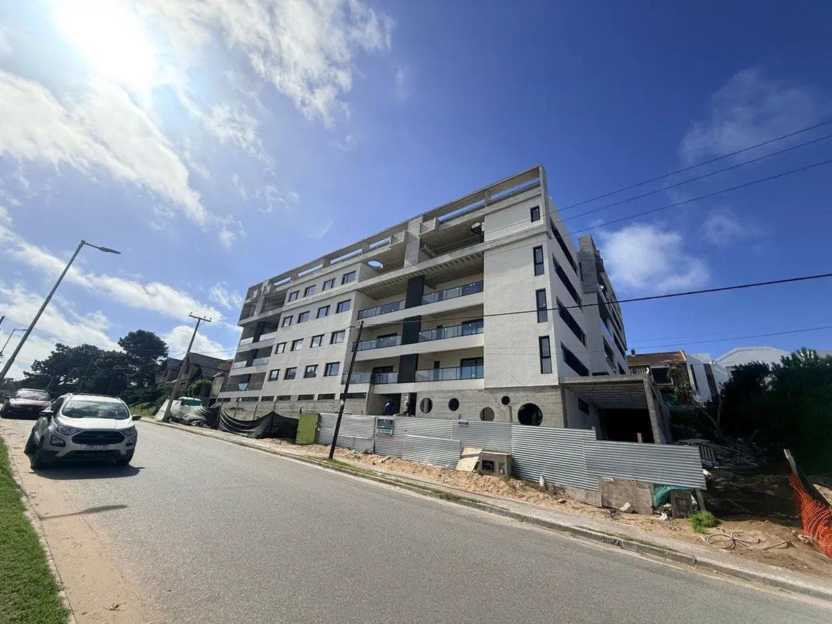 Departamento en VENTA en Pinamar A ESTRENAR 2