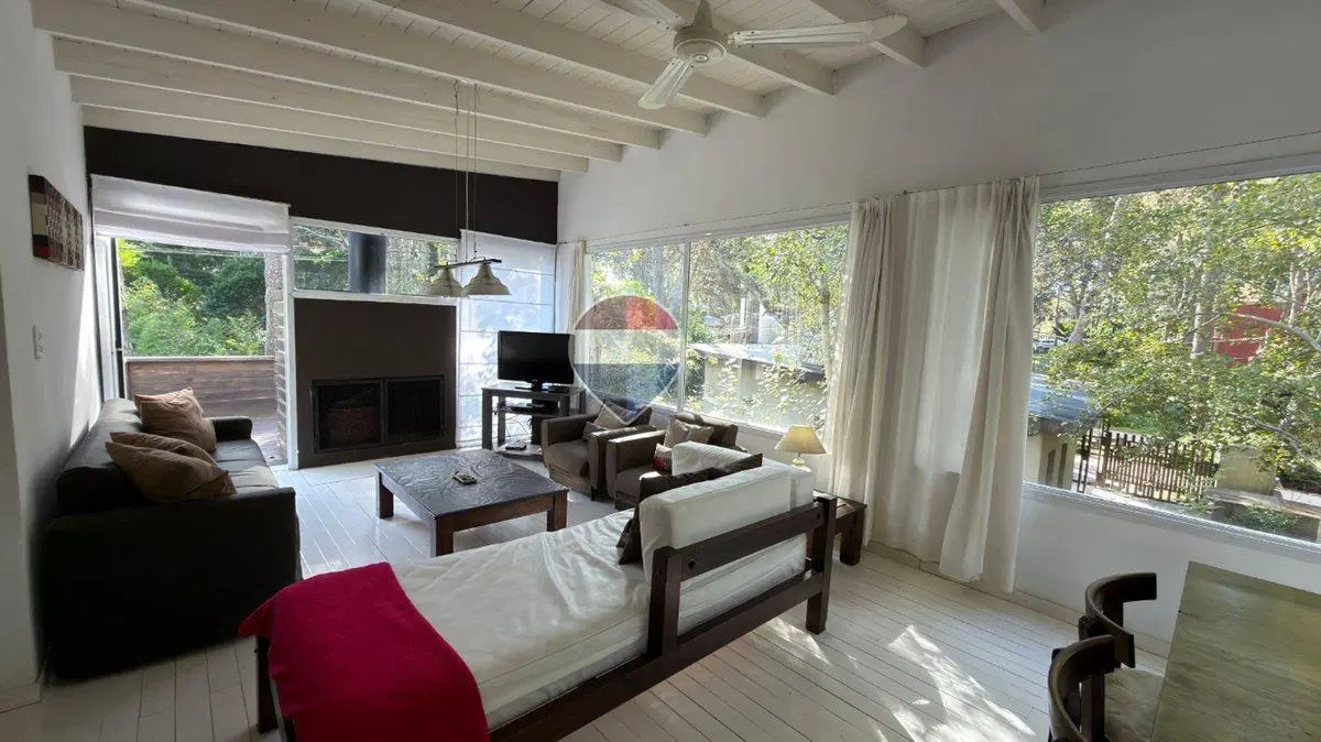 VENTA CASA MAS DOS DUPLEX EN MAR AZUL 2