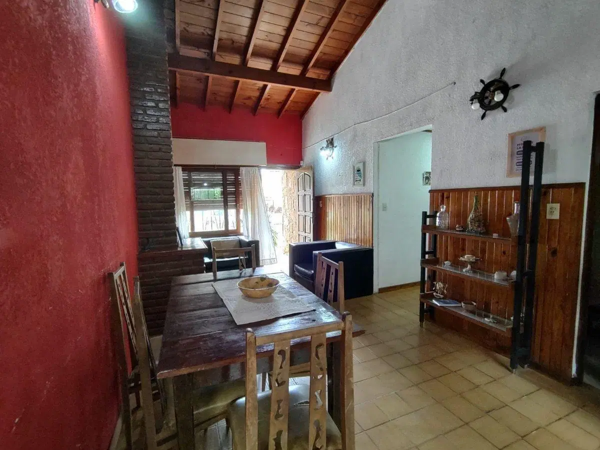 VENTA CASA 4AMBIENTES JARDIN, COCHERA MAR DEL TUYU 4