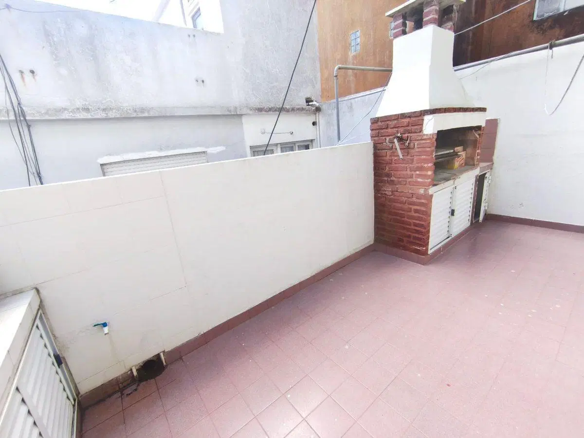 DEPARTAMENTO EN VENTA PLENO CENTRO SANTA TERESITA 2