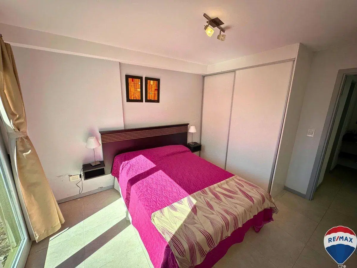 Venta departamento 2 ambientes Ostende 5