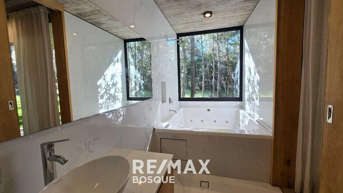 Casa venta ÁLAMOS Pinamar estilo moderno 4