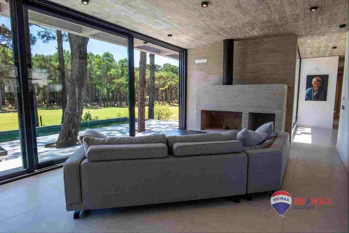 CASA EN VENTA ISLA DEL GOLF PINAMAR PREMIUM 2