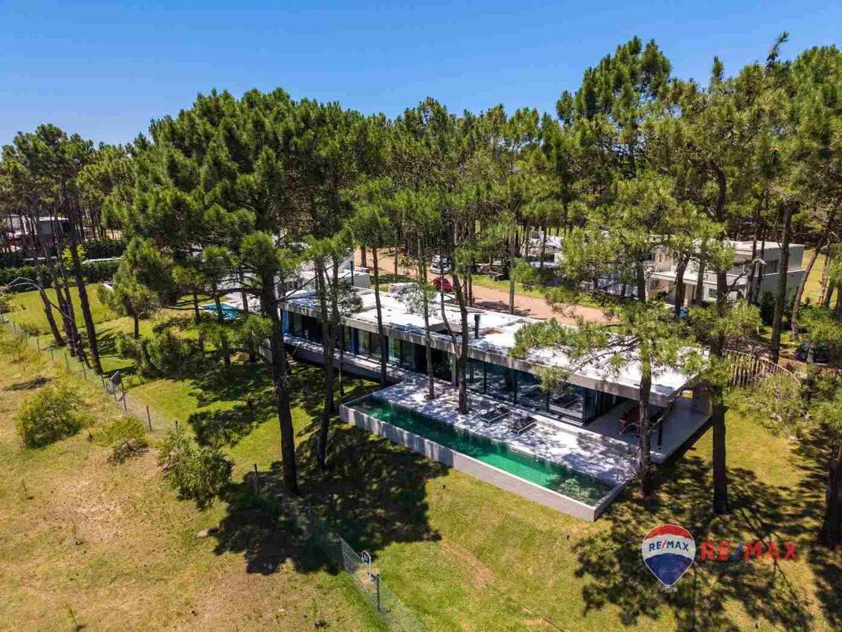 CASA EN VENTA ISLA DEL GOLF PINAMAR PREMIUM 3