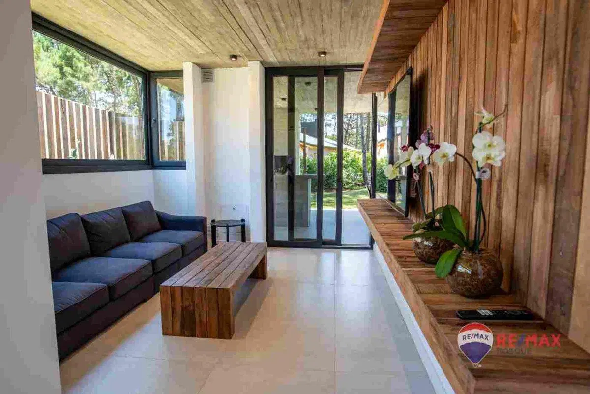 CASA EN VENTA ISLA DEL GOLF PINAMAR PREMIUM 4