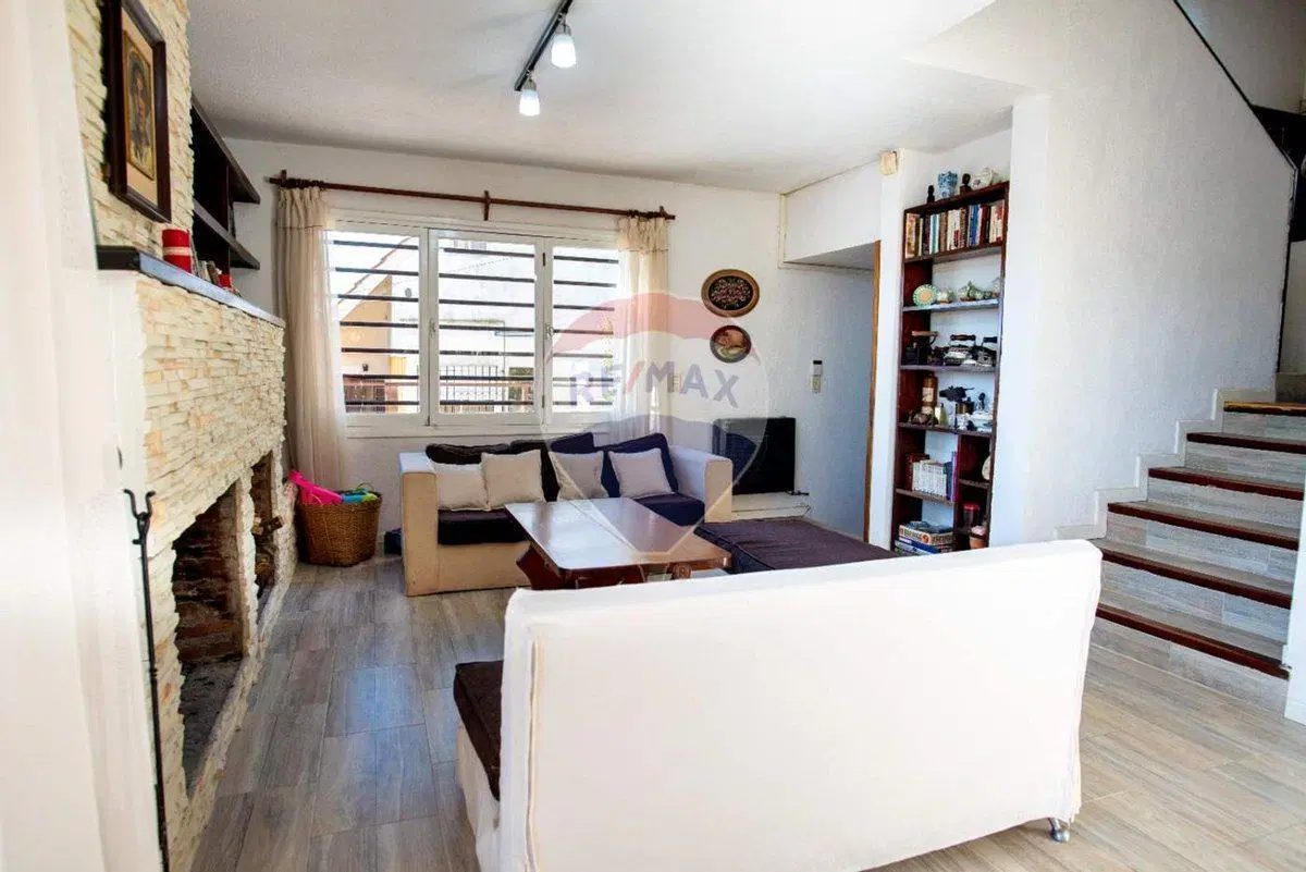 CASA VENTA VILLA GESELL DOS CASAS 2