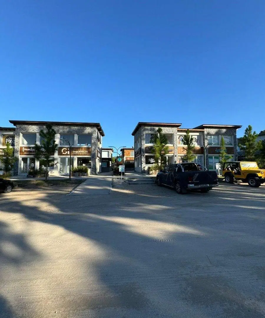 VENTA LOCAL COSTA ESMERALDA 3