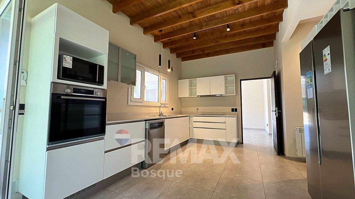 Casa 4 ambientes - Pinamar