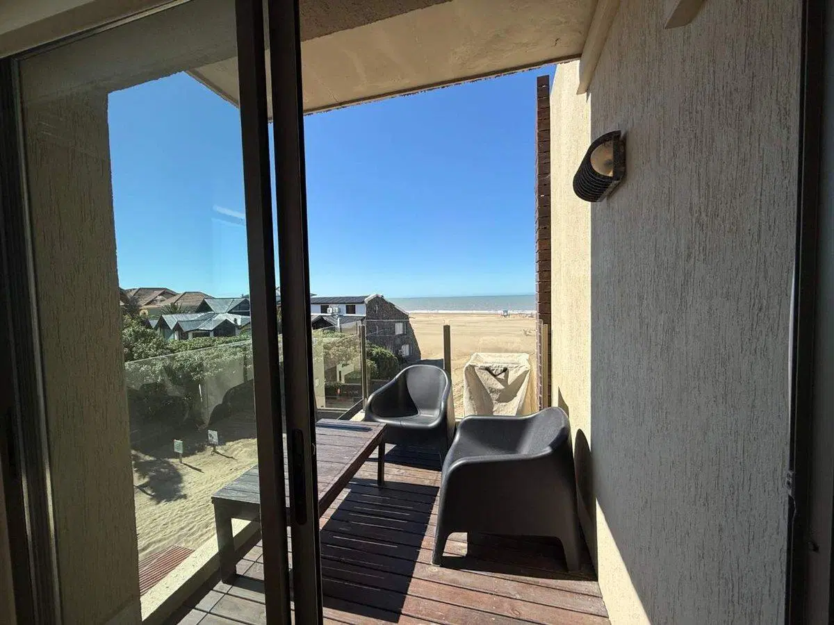 Departamento Venta Las Gaviotas frente al mar 3