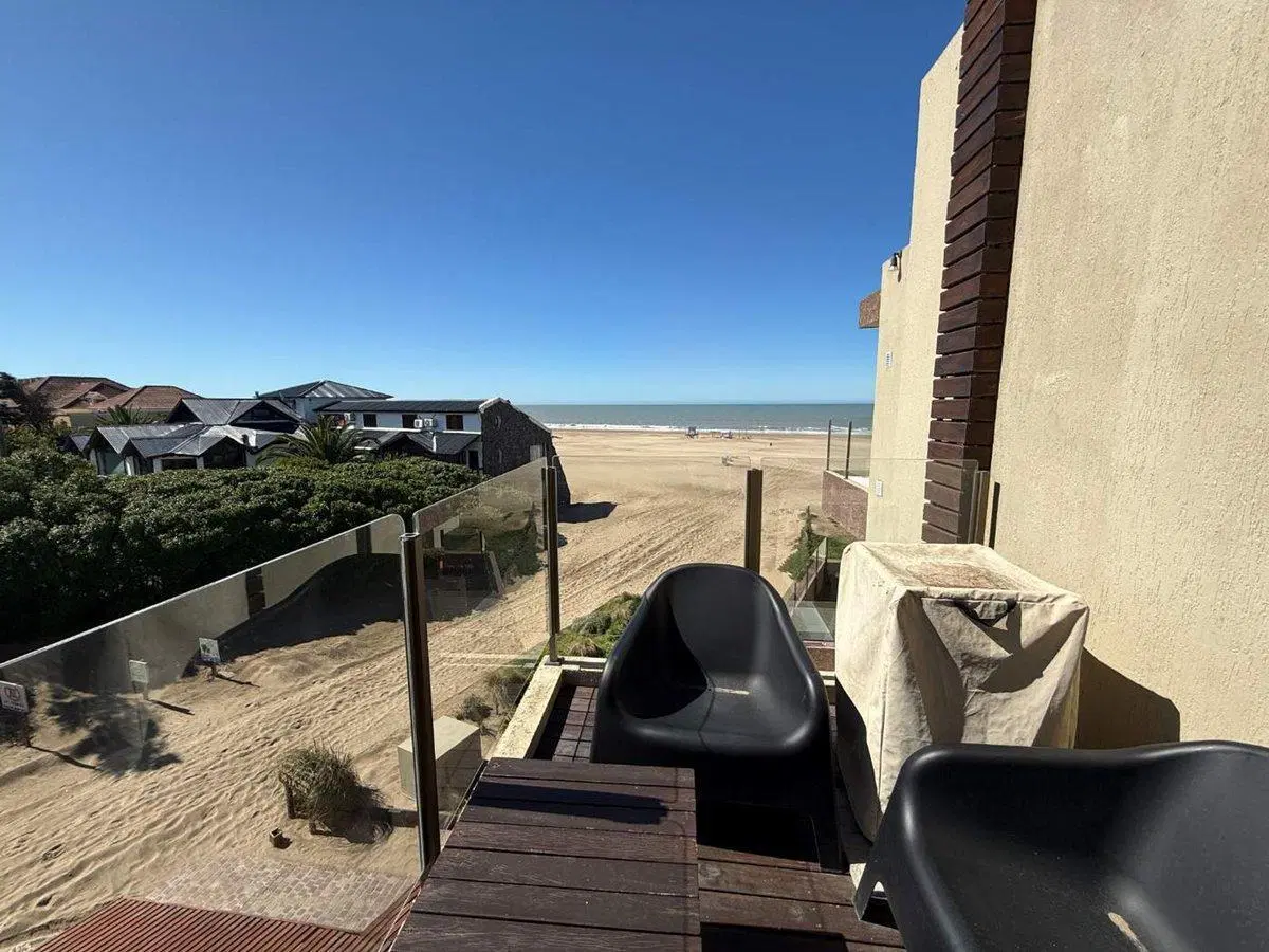 Departamento Venta Las Gaviotas frente al mar 5
