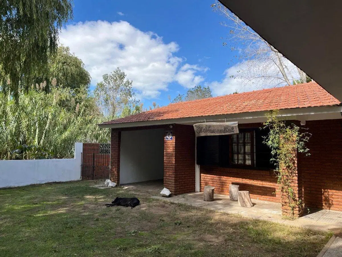 CASA EN VENTA EN MAR DEL TUYU 5