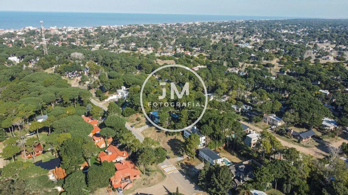 VENTA DE LOTE EN PINAMAR 3