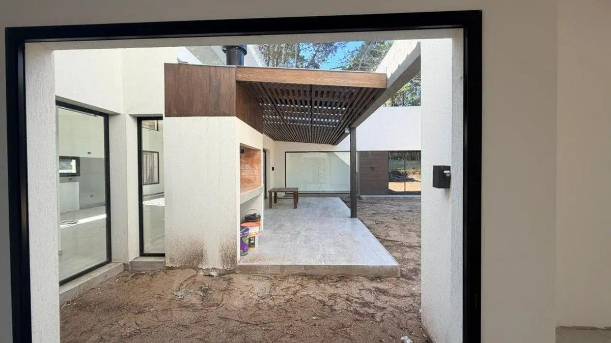Venta casa Pinamar  Estrenar 5 amb. Barrio Alamos 5