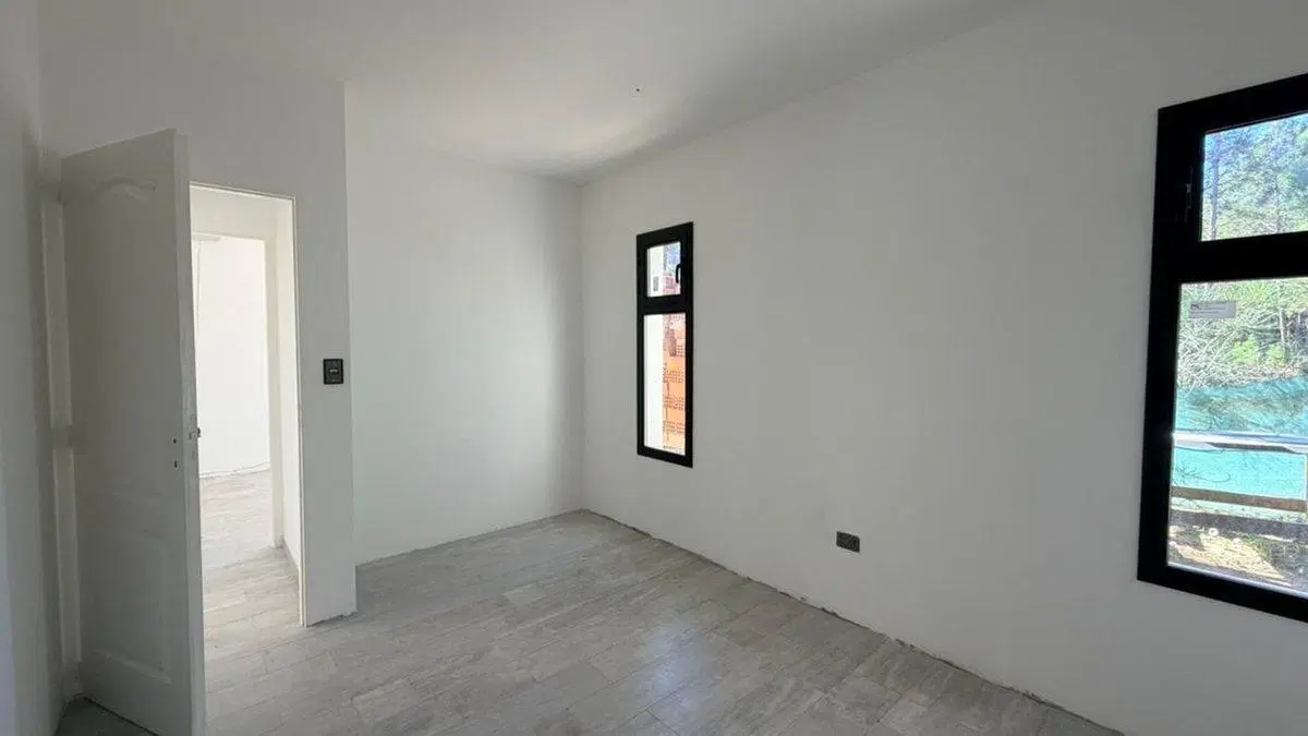 Venta casa Pinamar  Estrenar 5 amb. Barrio Alamos 3