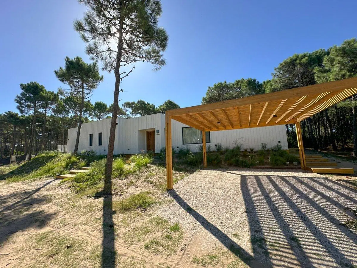 VENTA CASA 4 AMB PINAMAR NORTE - FINANCIA 4