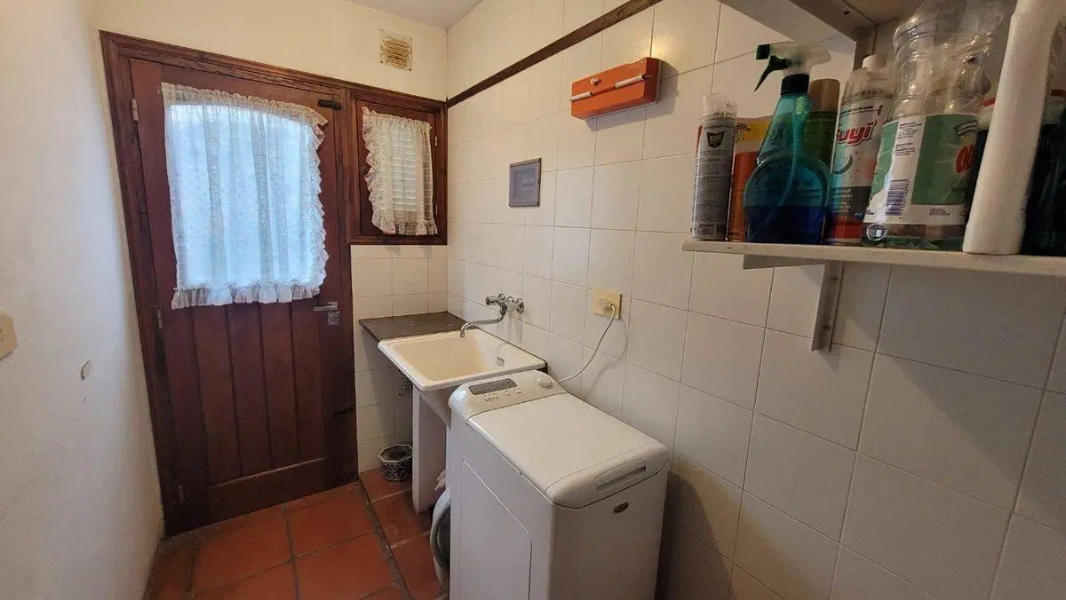 CASA ALQUILER ANUAL EN PINAMAR DE 3 AMBIENTES 4