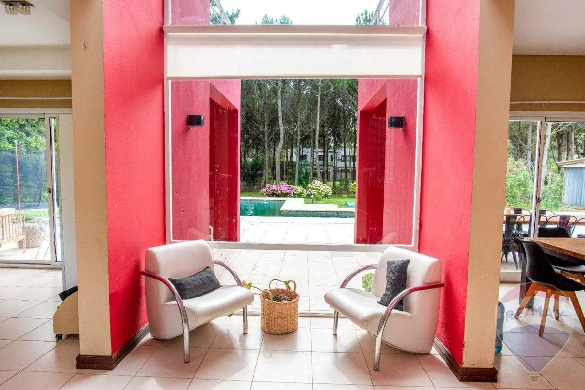 VENTA PERMUTA CASA LA HERRADURA PINAMAR 3