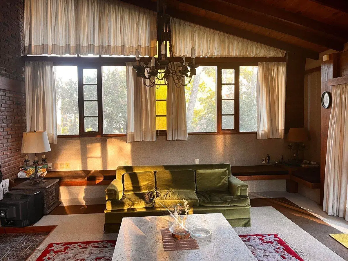 VENTA DE CASA EN PINAMAR. 6 AMBIENTES ZONA GOLF 3