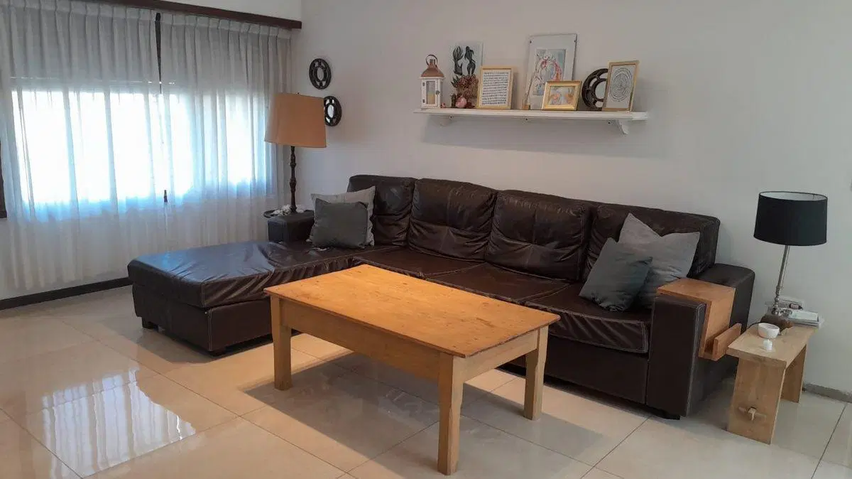 Casa 4 ambientes en venta Madariaga centro 4