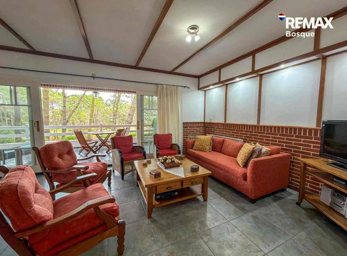 CASA DUPLEX VENTA PINAMAR CON VISTAS AL GOLF 3