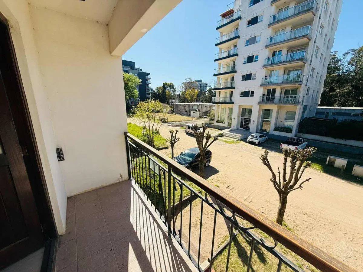 DEPARTAMENTO VENTA PINAMAR 2 AMB Y MEDIO  PISCINA 4