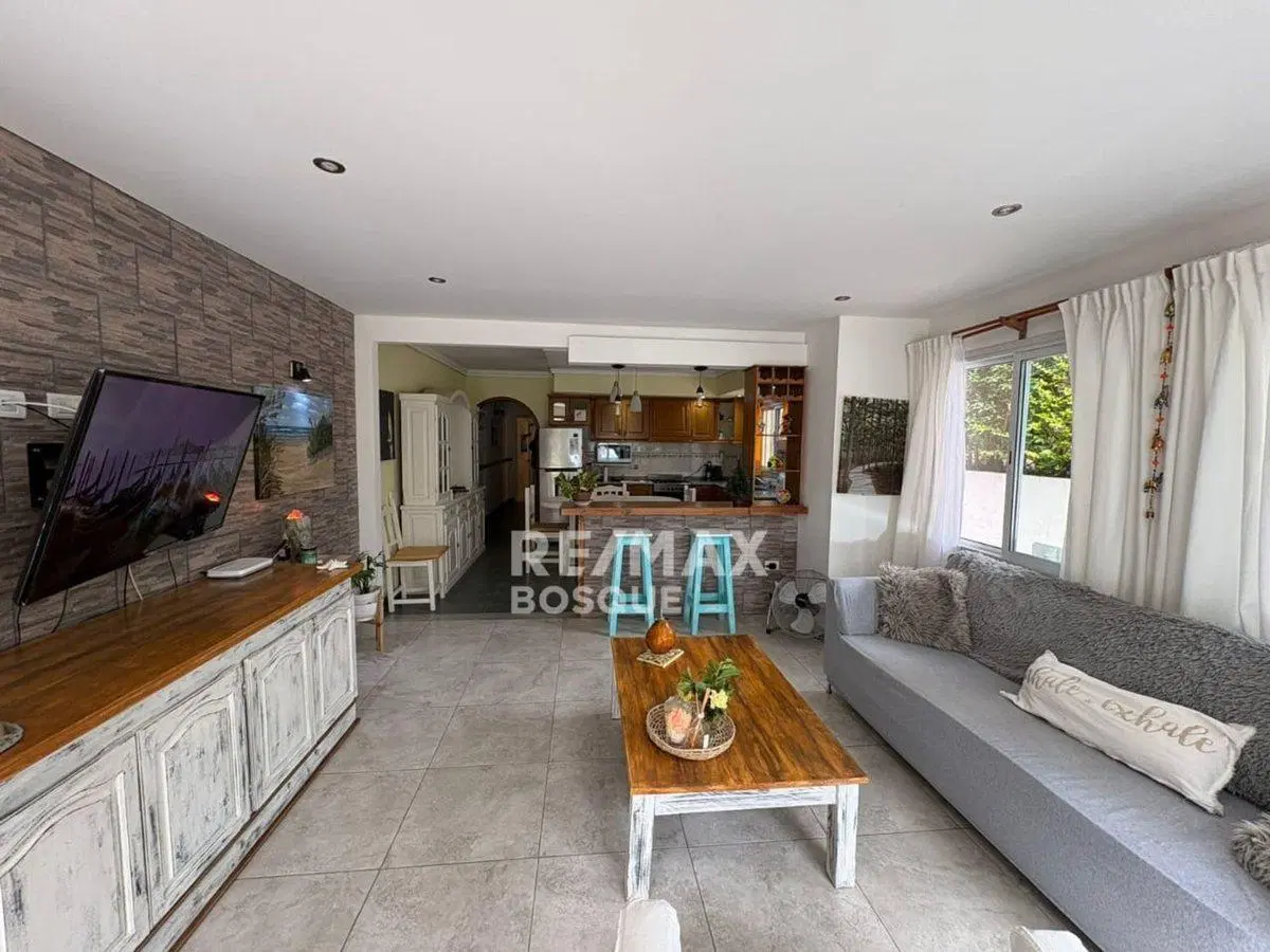 ALQUILER  ANUAL CASA PINAMAR 5