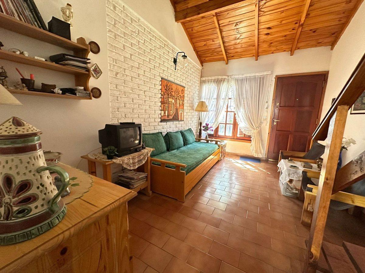 DÚPLEX TRES AMBIENTES C/COCHERA VENTA SAN BERNARDO