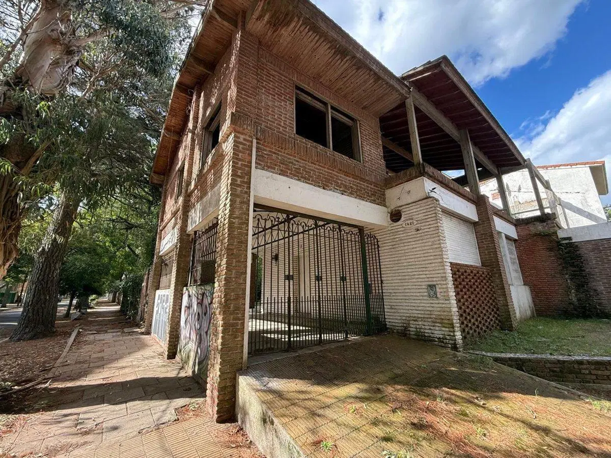 LOTE VENTA MULTIFAMILIAR CON CASA SAN BERNARDO 3