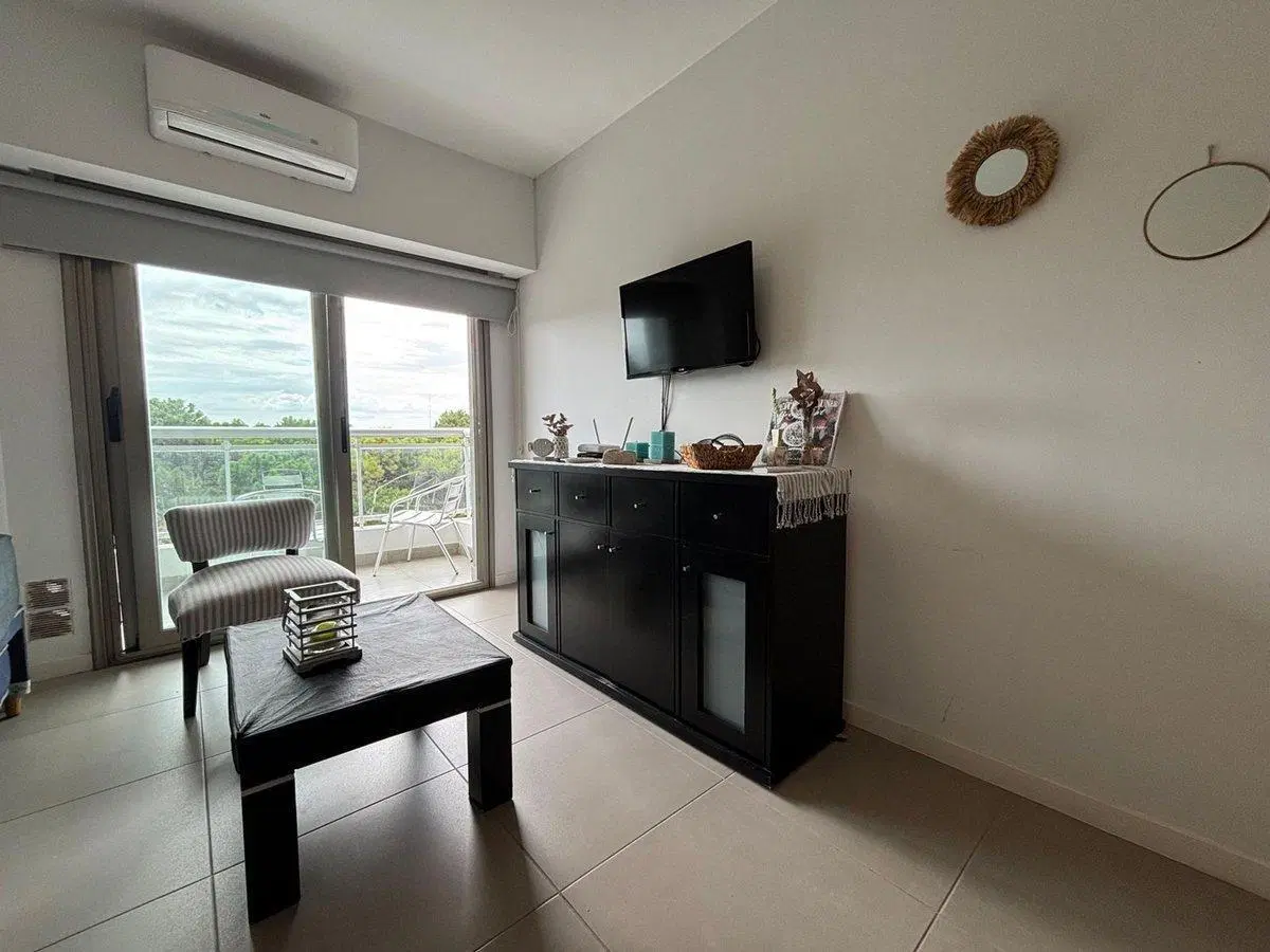 DEPARTAMENTO VENTA 2 AMBIENTES PINAMAR COCHERA 2