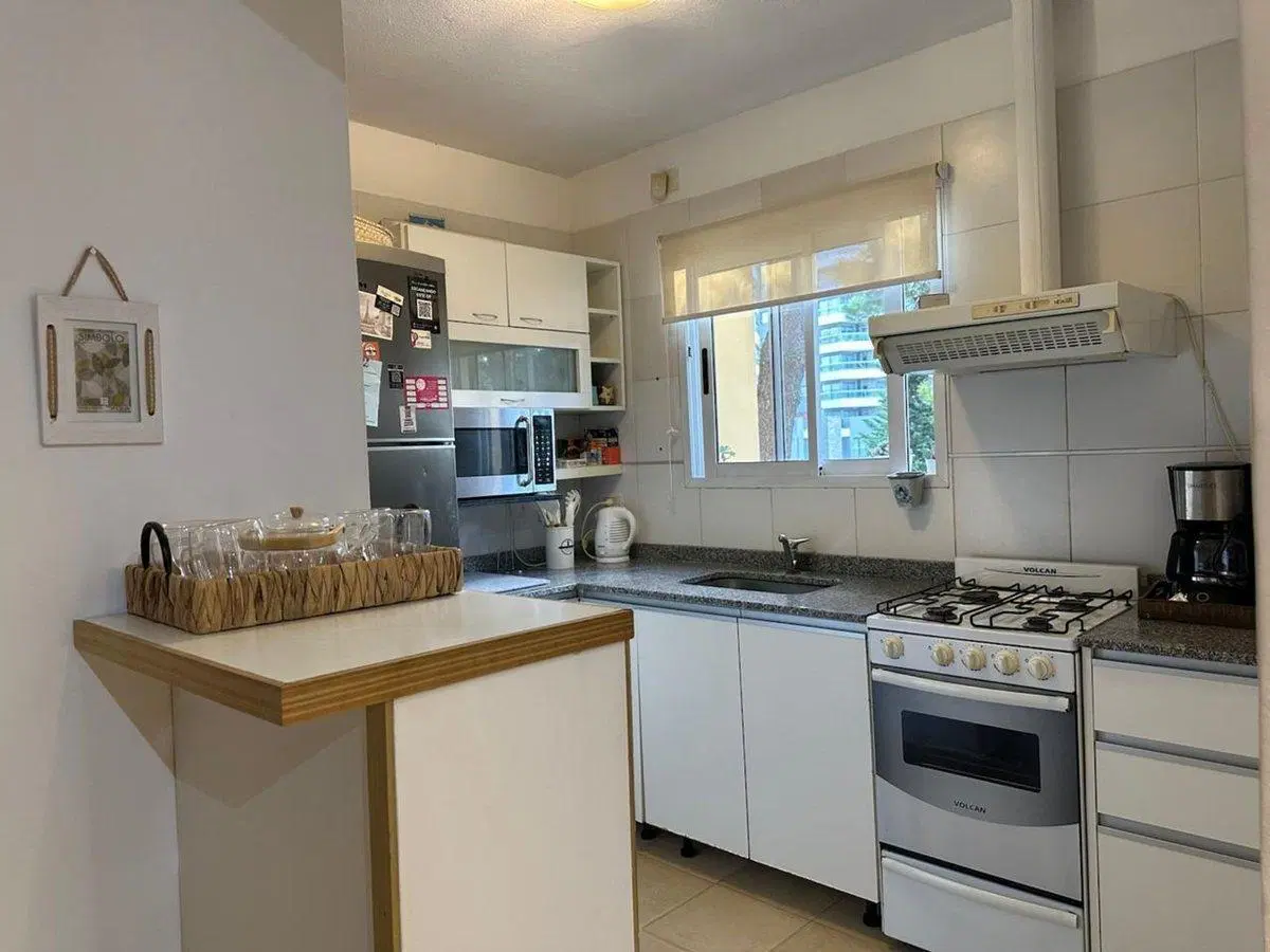 Departamento duplex con gas natural, Pinamar 2