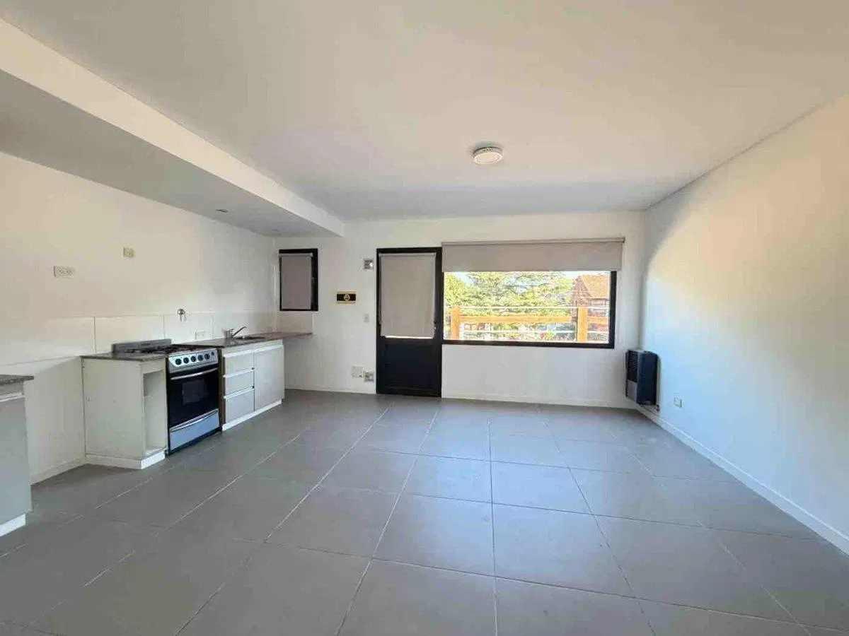 Departamento en Venta 2 ambientes Valeria del mar 3