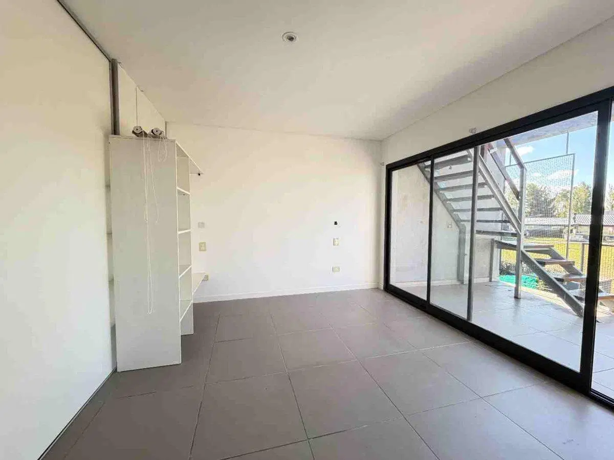 Departamento en Venta 2 ambientes Valeria del mar 4