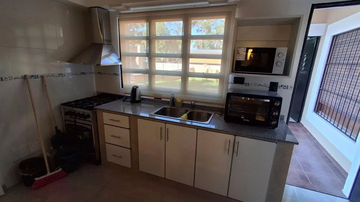 VENTA CASA Y DEPARTAMENTO VALERIA DEL MAR PINAMAR 5