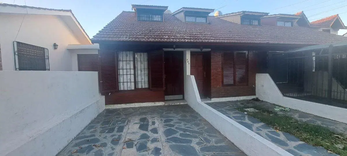 DUPLEX EN VENTA EN MAR DEL TUYU 4