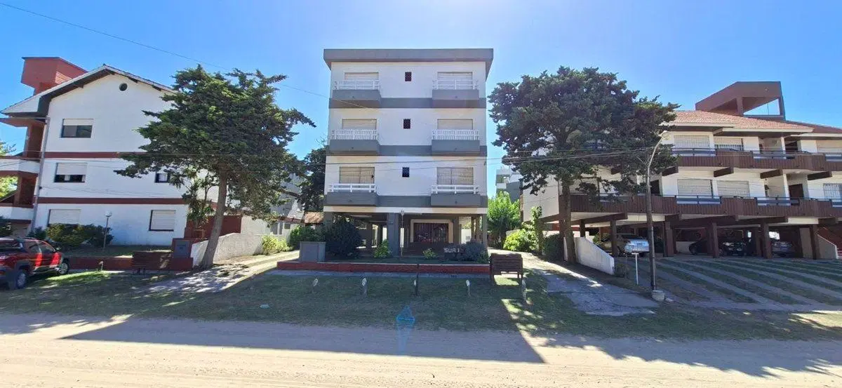 DEPARTAMENTO EN VENTA EN VILLA GESELL 3