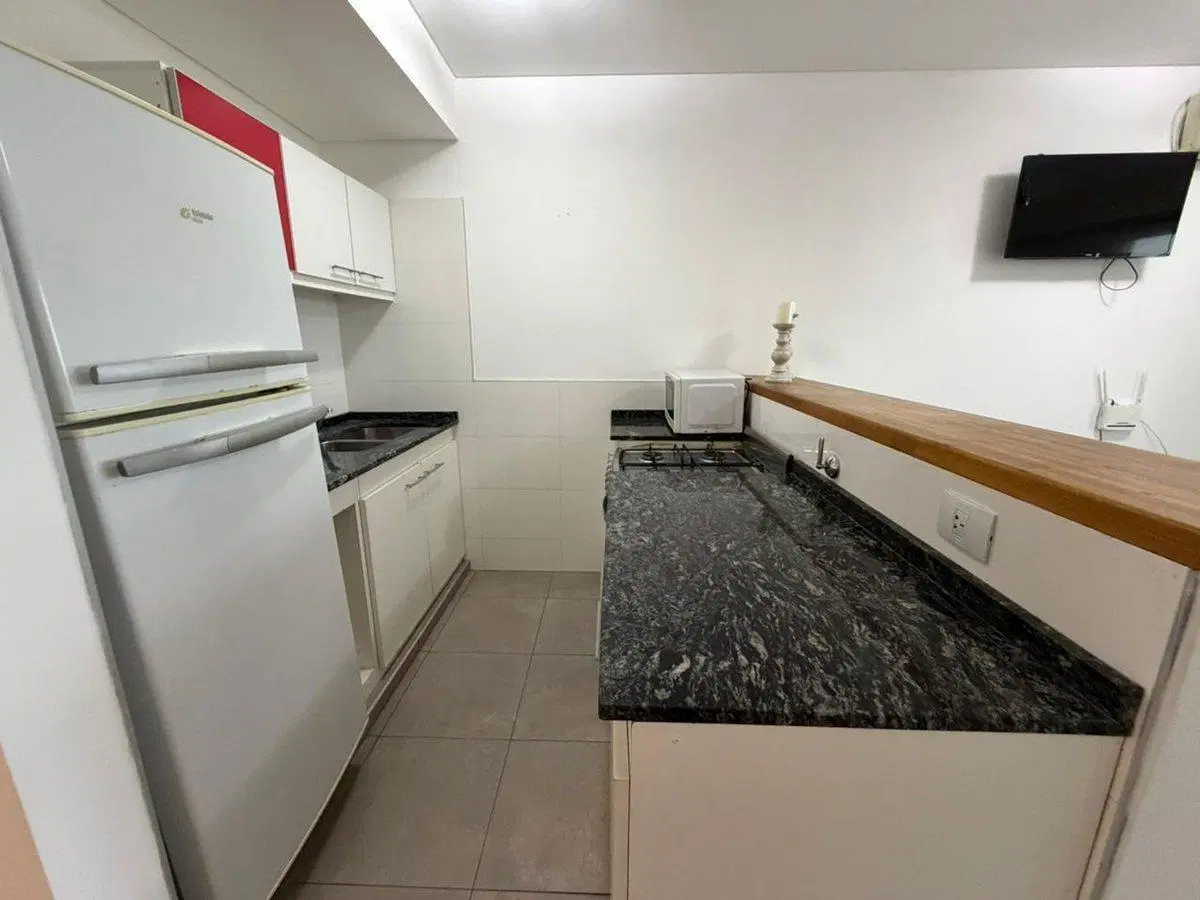 VENTA DEPARTAMENTO  EN PINAMAR 8