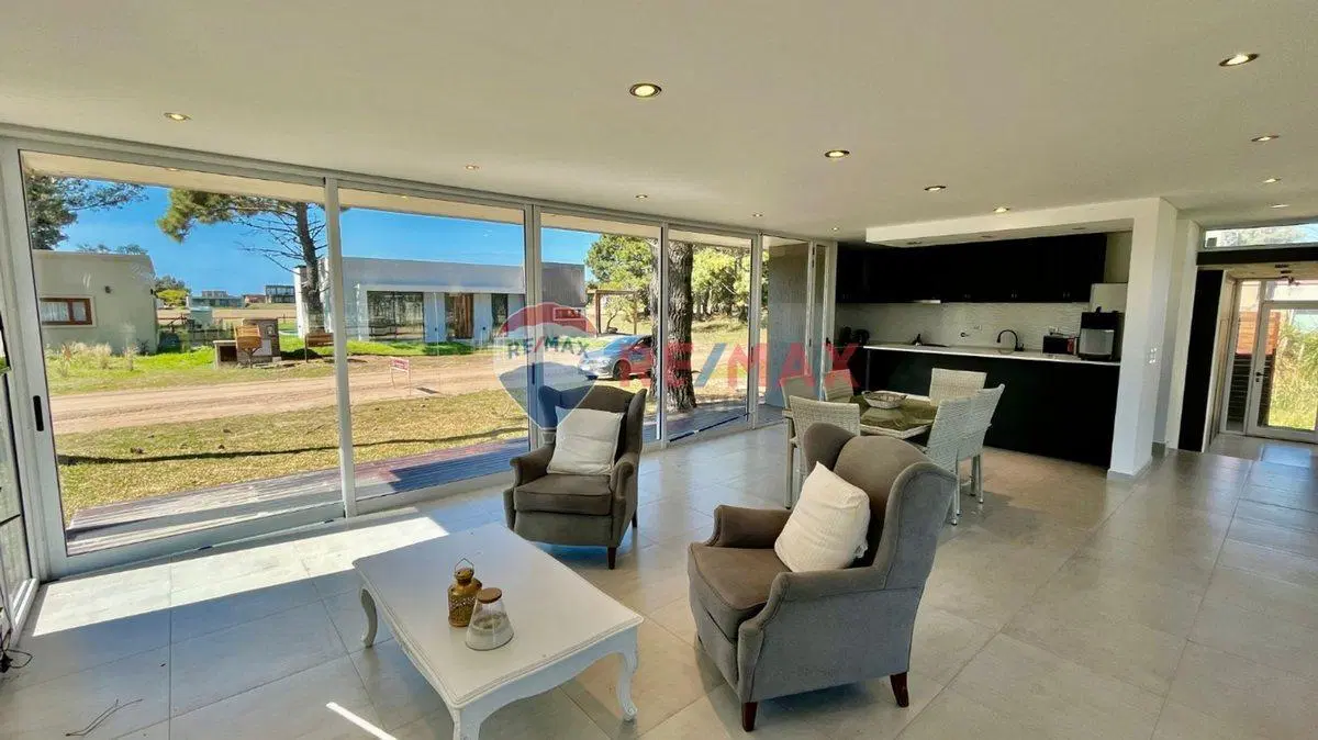CASA VENTA 4 AMBIENTES ECUESTRE COSTA ESMERALDA 2