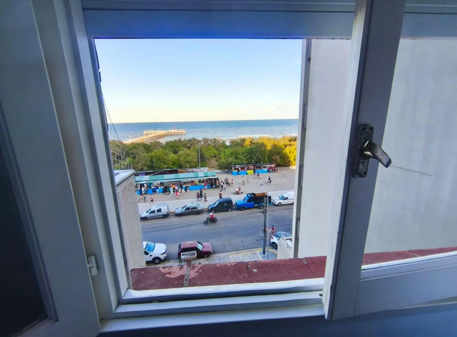 VENTA DEPARTAMENTO FRENTE AL MAR SANTA TERESITA 4