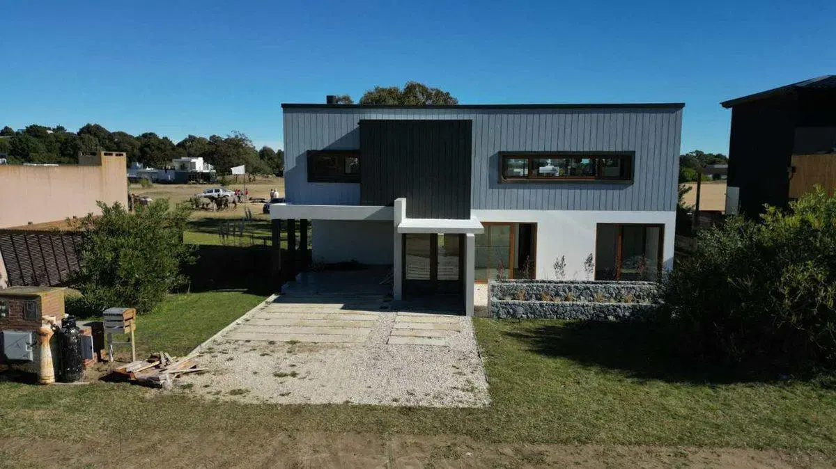 VENTA CASA COSTA ESMERALDA ECUESTRE 6 AMBIENTES 3