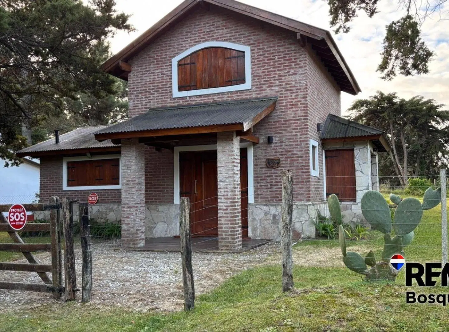 VENTA CASA VALERIA DEL MAR 4 AMBIENTES 2