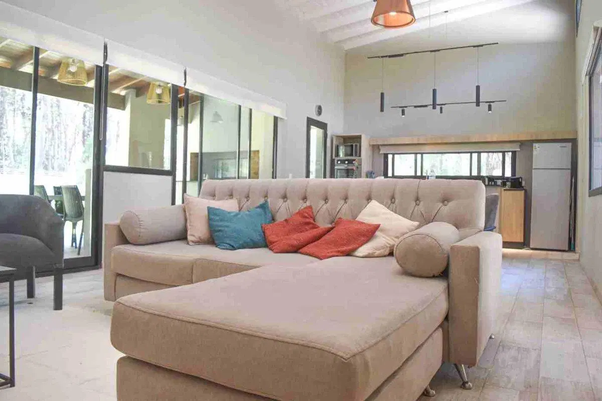 VENTA DE CASA EN VILLAROBLES . A ESTRENAR 4