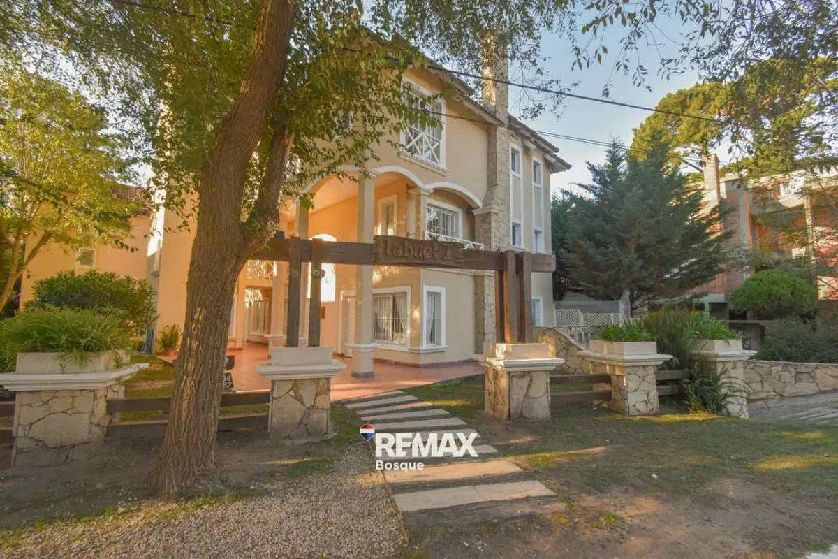 VENTA DEPARTAMENTO EN PINAMAR 5