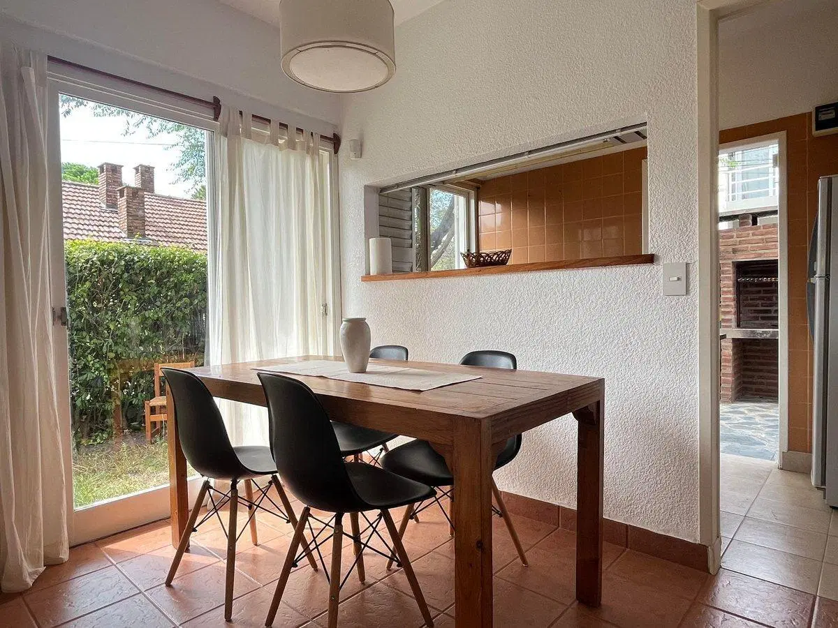 VENTA DE DUPLEX EN PINAMAR CON GAS NATURAL Y PATIO 5