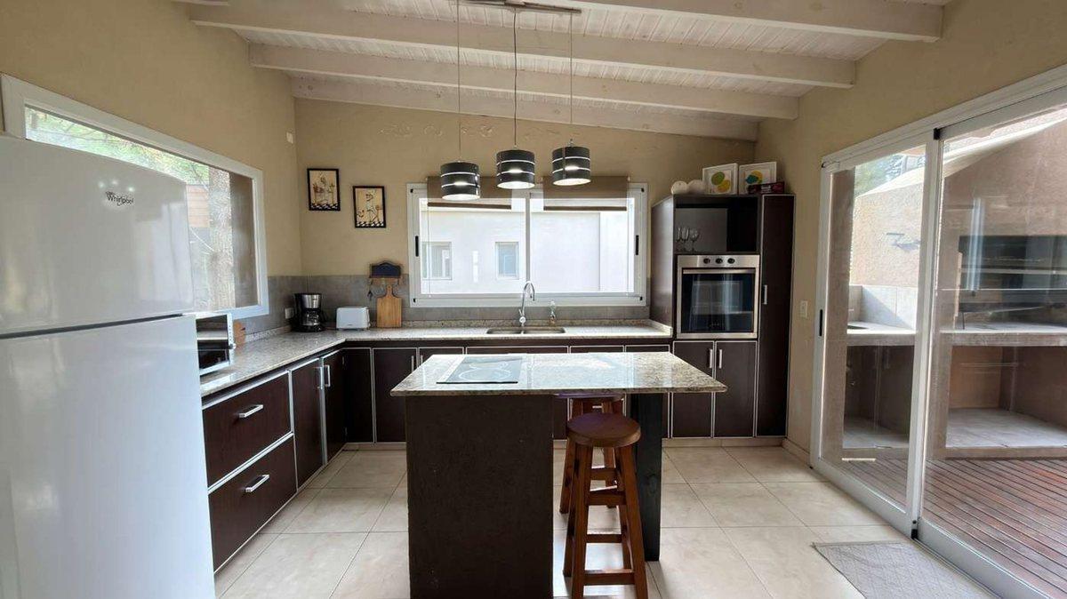 Foto de CASA VENTA DEPORTIVA II 4 AMBIENTES, imagen 5