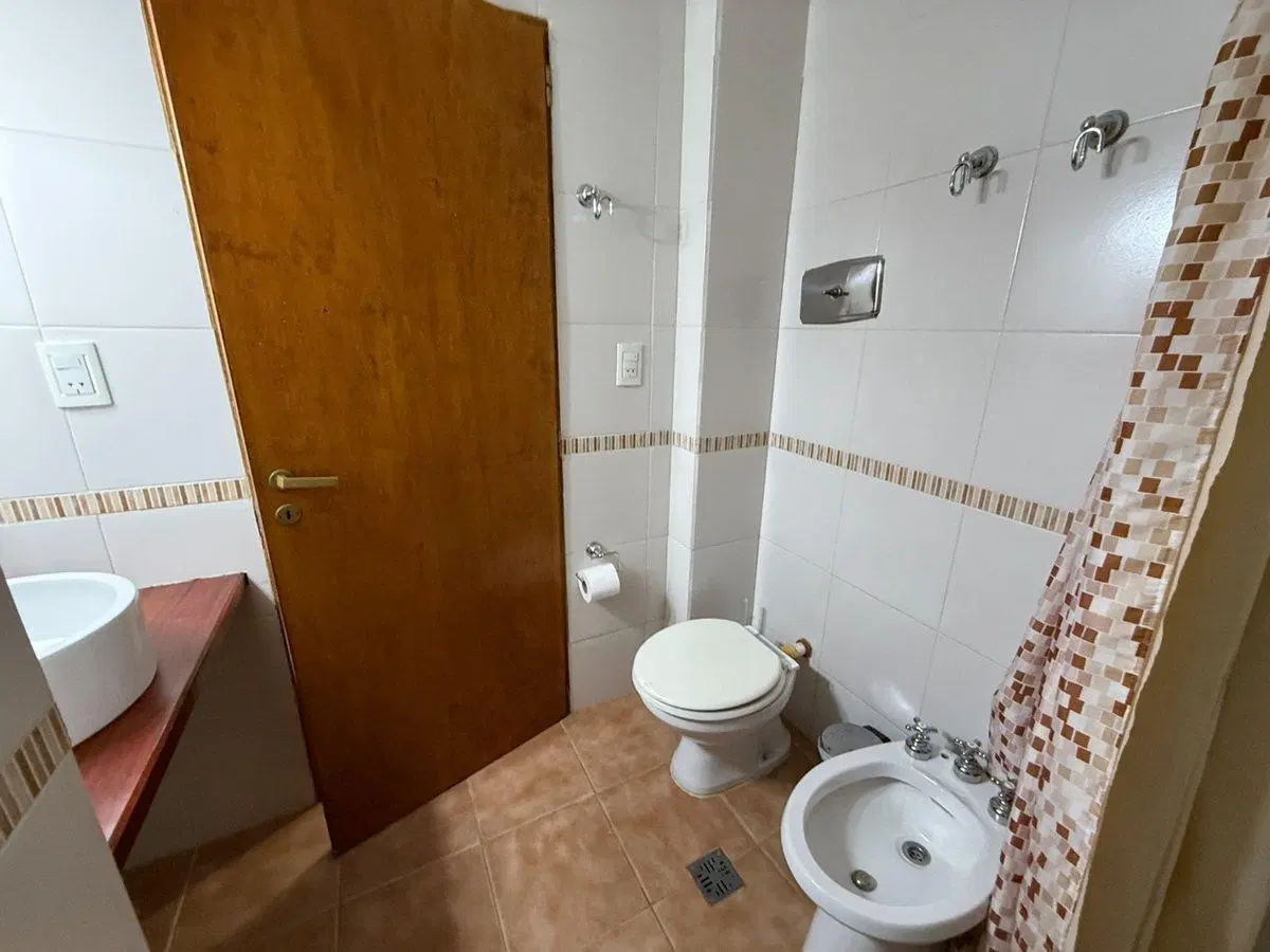 DEPARTAMENTO EN VENTA PLENO CENTRO VILLA GESELL 2
