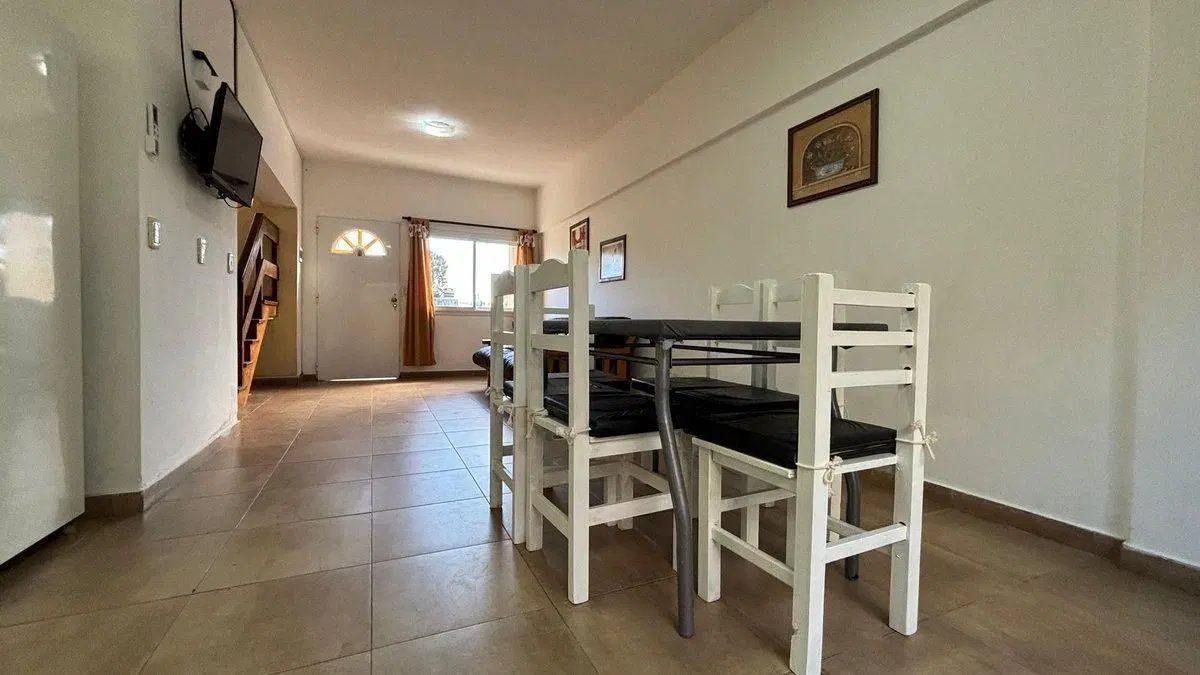 DEPARTAMENTO EN DUPLEX VENTA PINAMAR CENTRO 4
