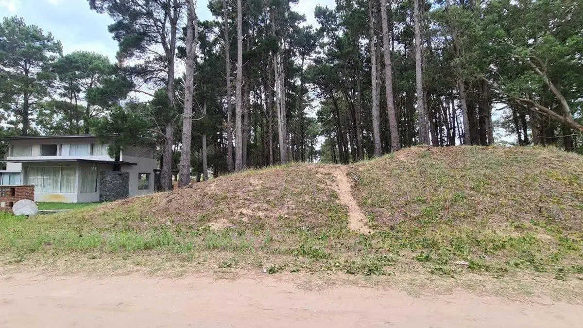 LOTE  EN VENTA COSTA ESMERALDA SECTOR DEPORTIVO 2